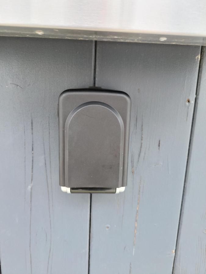 Ganze Ferienwohnung 5 Km Von Erfurt, Mit Kaffeevollautomat, Tv, Wlan, Boxspringbett, Schlafsofa Und Einkaufsmoeglichkeiten, Sehr Gute Anbindung Zur A71 Und A4, Kostenloser Oeff Parkplatz Fuer Pkw Und Transporter Elxleben Extérieur photo
